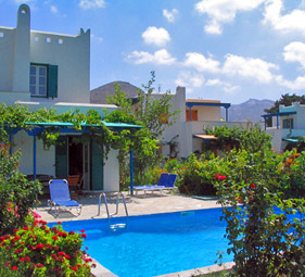 naxos villas with private swimming pool ideal for naxos family holidays